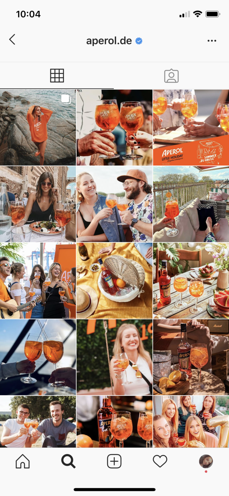 Beispiel eines einheitlichen Designs im Feed von @aperolspritz.